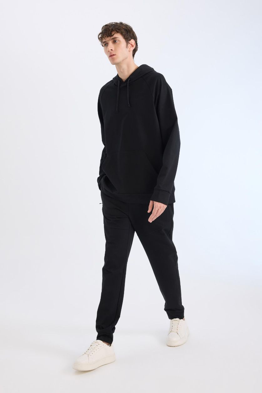 Man Black DeFactoFit Slim Fit Standard Leg Joggers