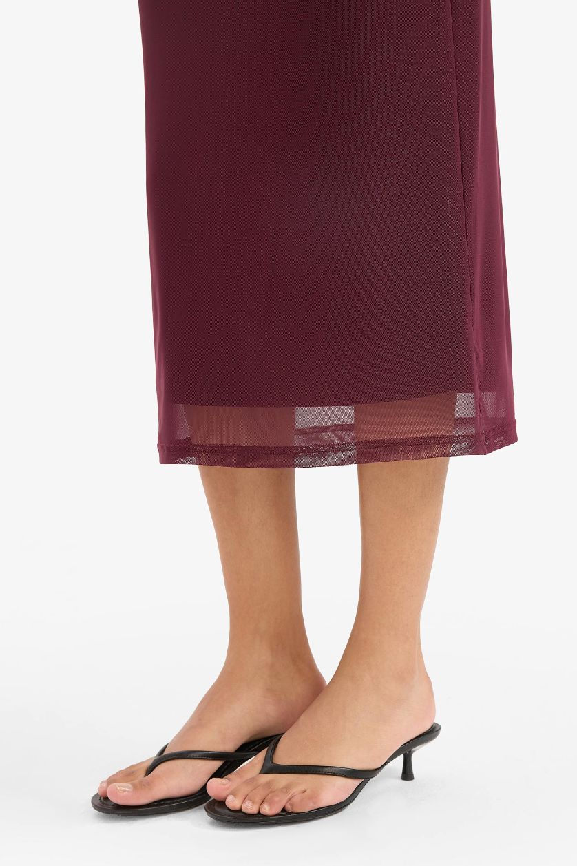 Kadın Bordo Bodycon Vücudu Saran Yuvarlak Yaka Tül Kolsuz Midi Elbise