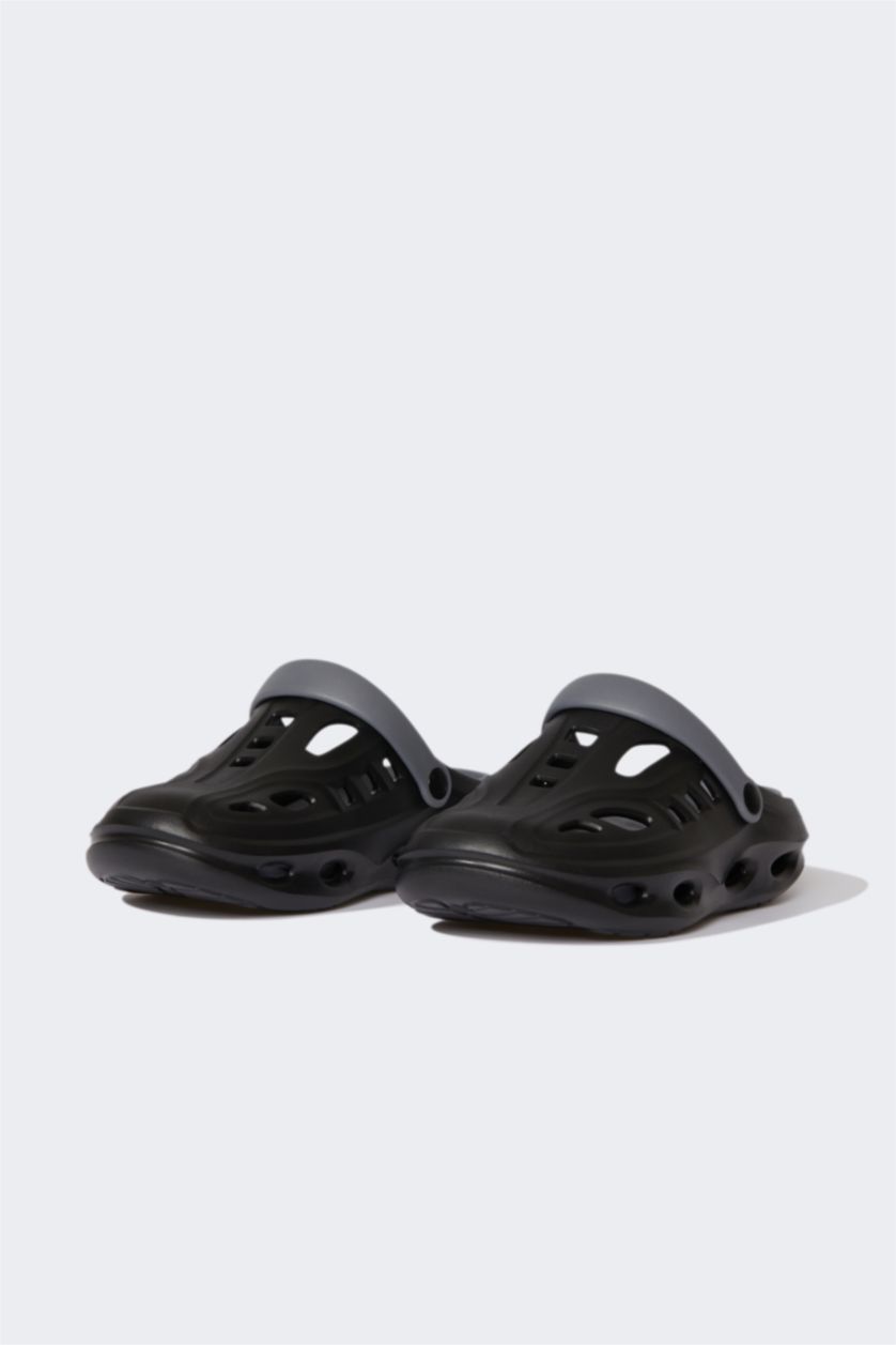 Man Black Man Flat Sole Sandals