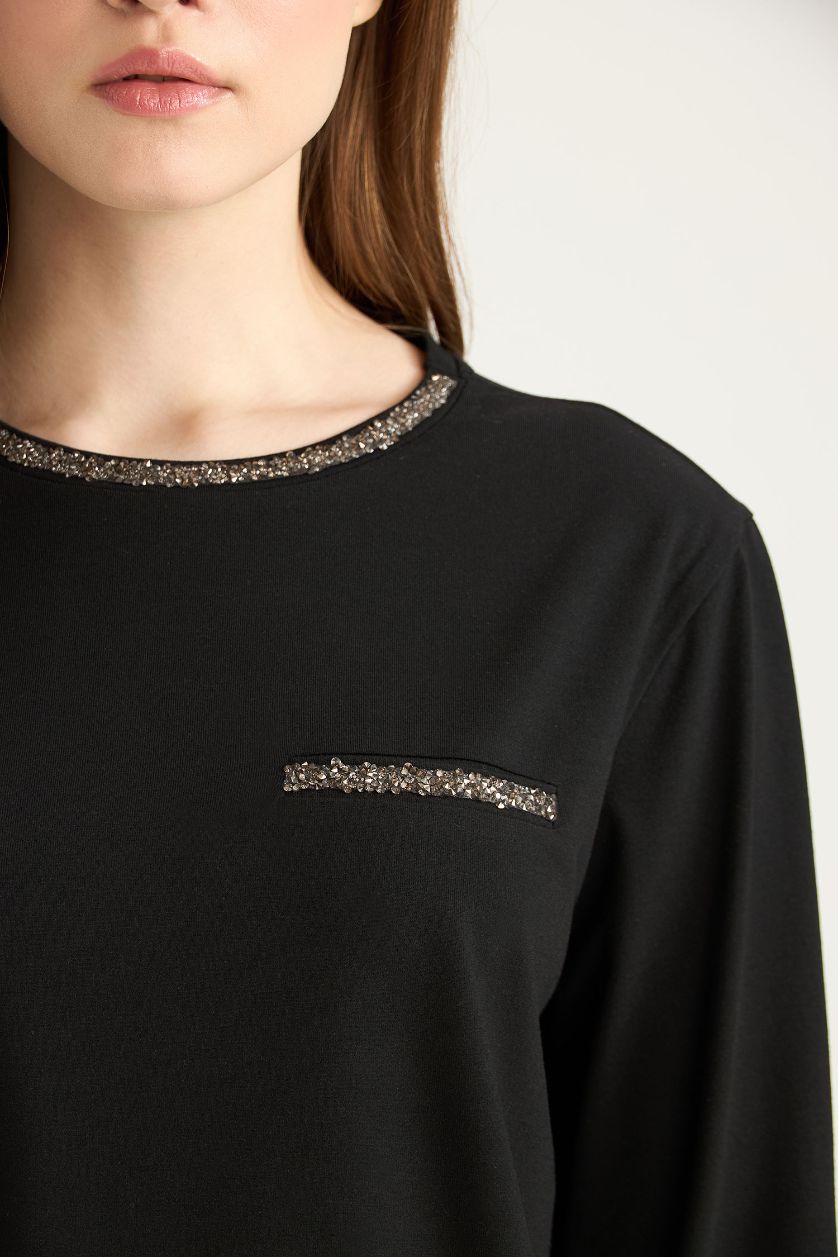 نساء أسود تيشيرت كم طويل عادي قصة عادية برقبة مستديرة