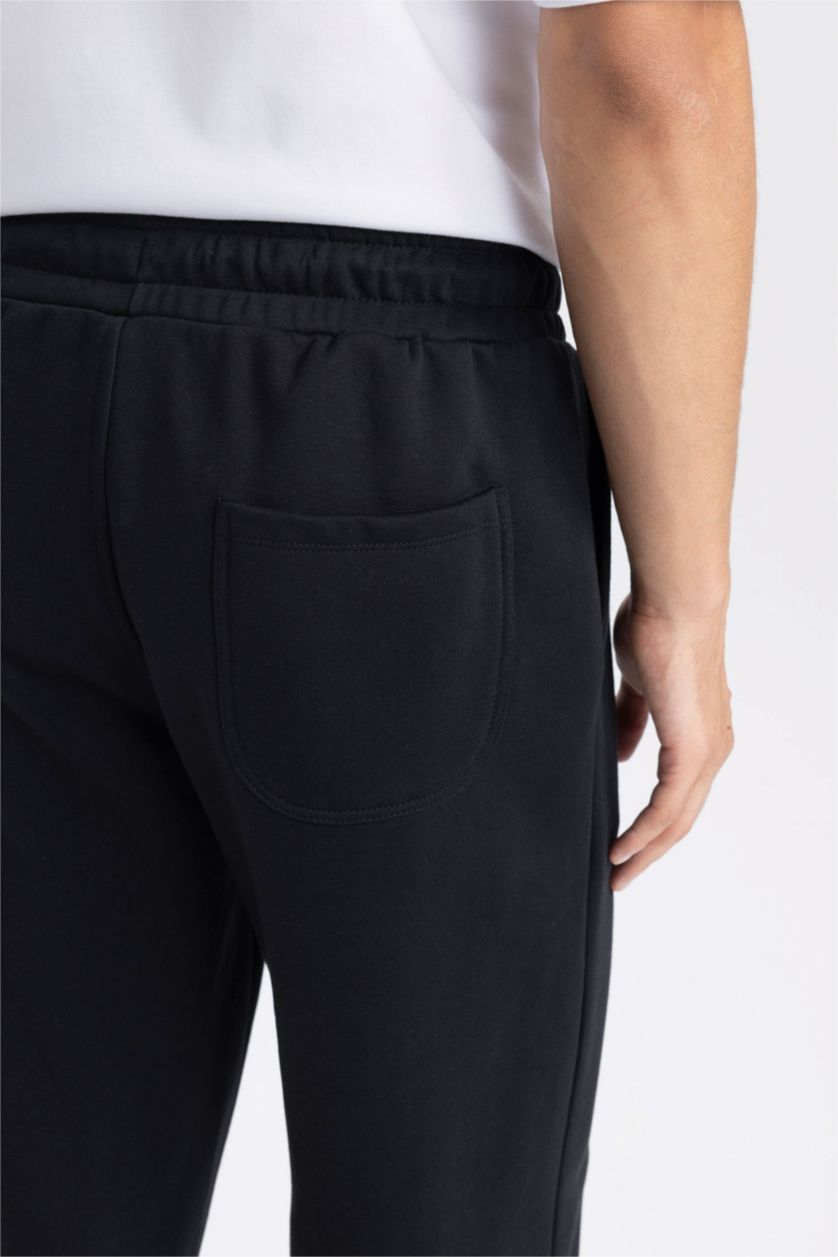 Erkek Siyah Relax Fıt Pantolon