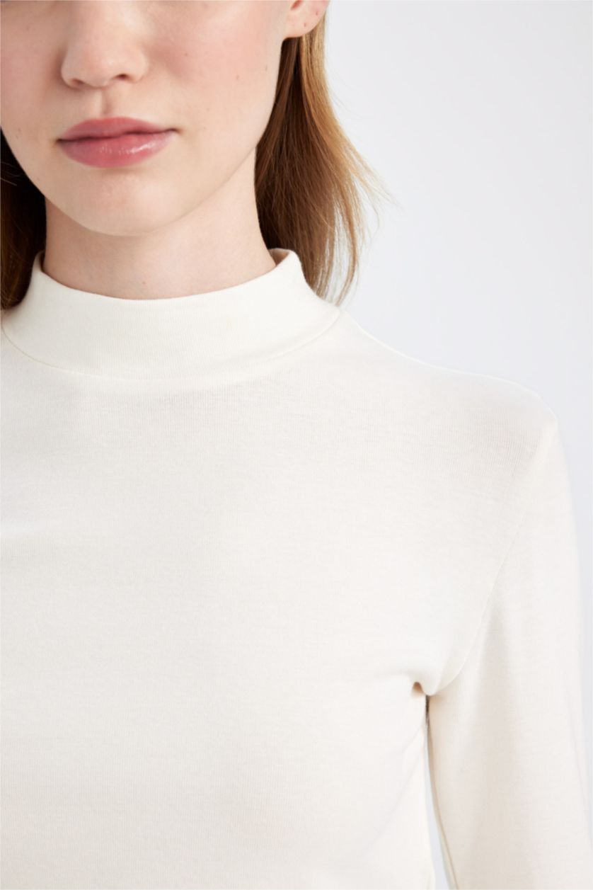 WOMAN White Fitted White Body Fitting Half Turtleneck Modal Basic T-Shirt
