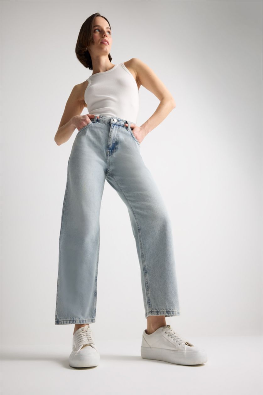 WOMAN Blue Straight Fit High Waist Ankle Length Washed Jeans