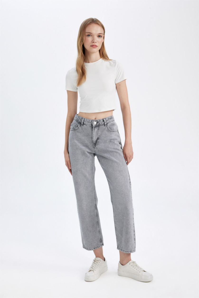 WOMAN Grey Straight Fit High Waist Ankle Length Washed Jeans