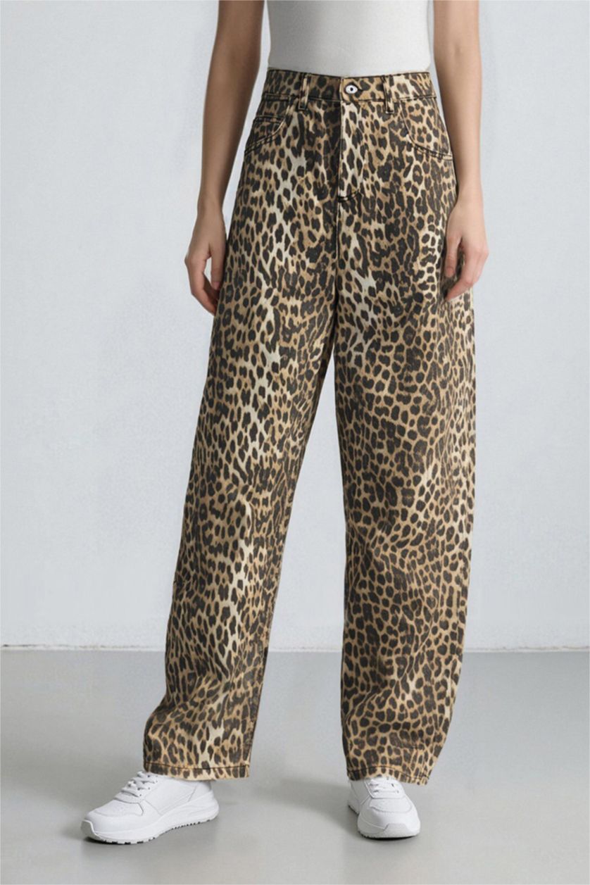 Kadın Kahve Baggy Fit Leopar Desenli Yüksek Bel Standart Boy Gabardin Pantolon