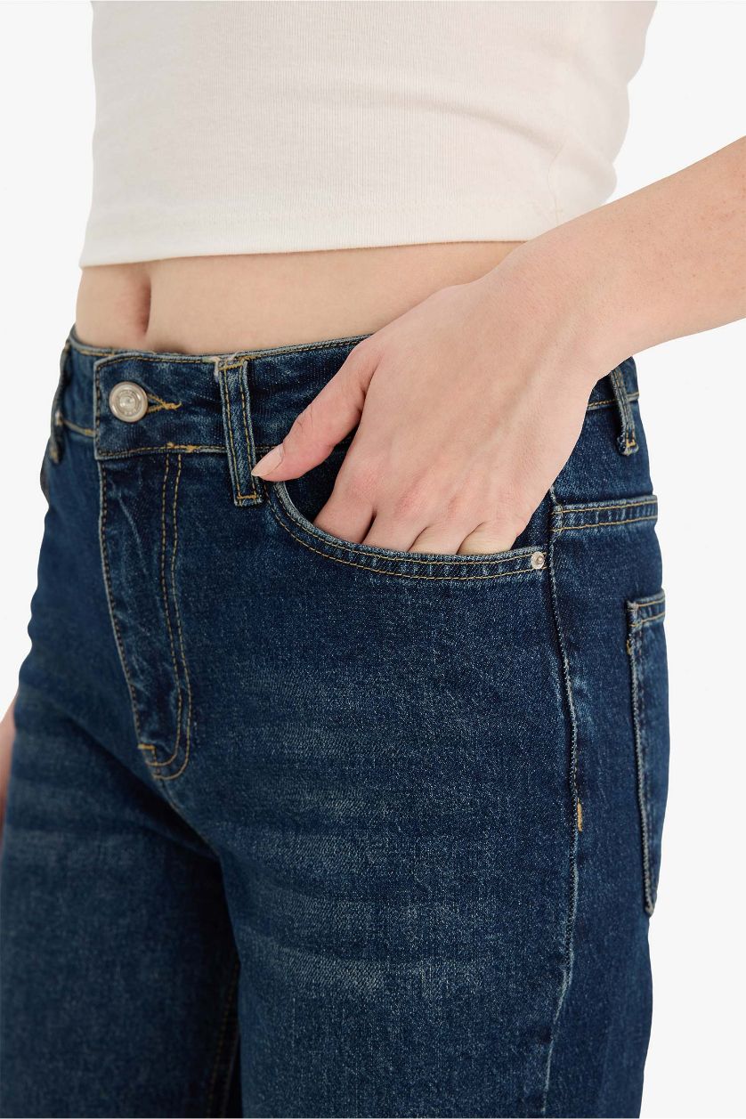 Woman Dark Blue Comfort Straight High Waist Ankle Length Jeans