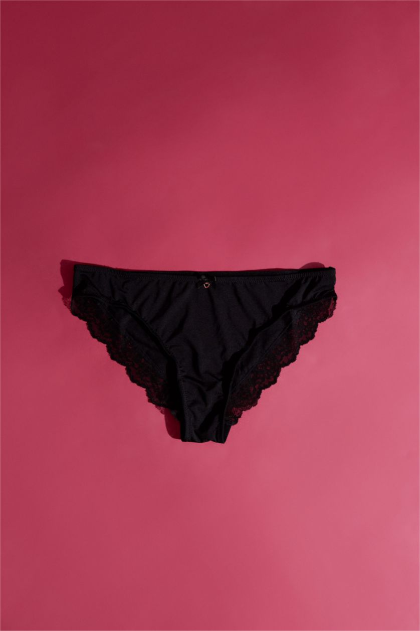 WOMAN Black Micro