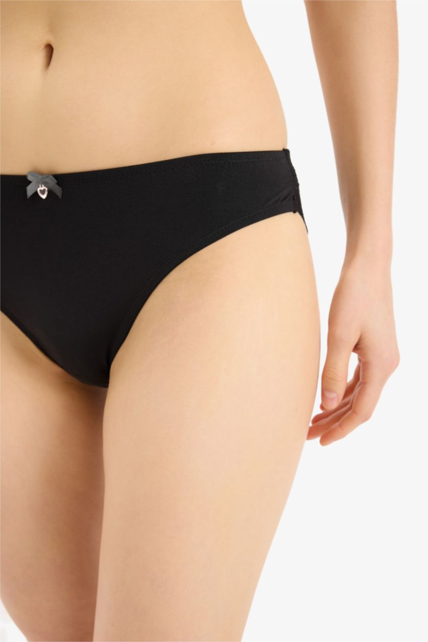 WOMAN Black Micro