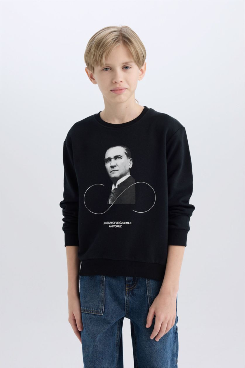 Erkek Çocuk - Genç Erkek Siyah Bisiklet Yaka Atatürk Baskılı Sweatshirt Erkek Çocuk