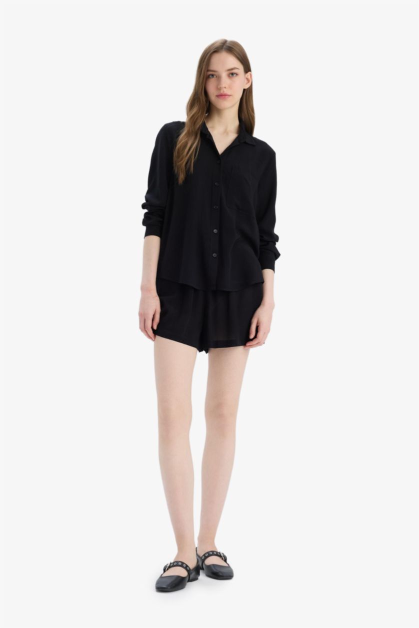 FEMME Noir Short en viscose froissée à taille élastiquée