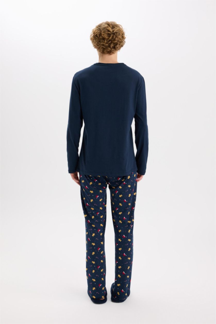 MAN NAVY New Year Themed Top Long Bottom 2 Piece Pajama Set