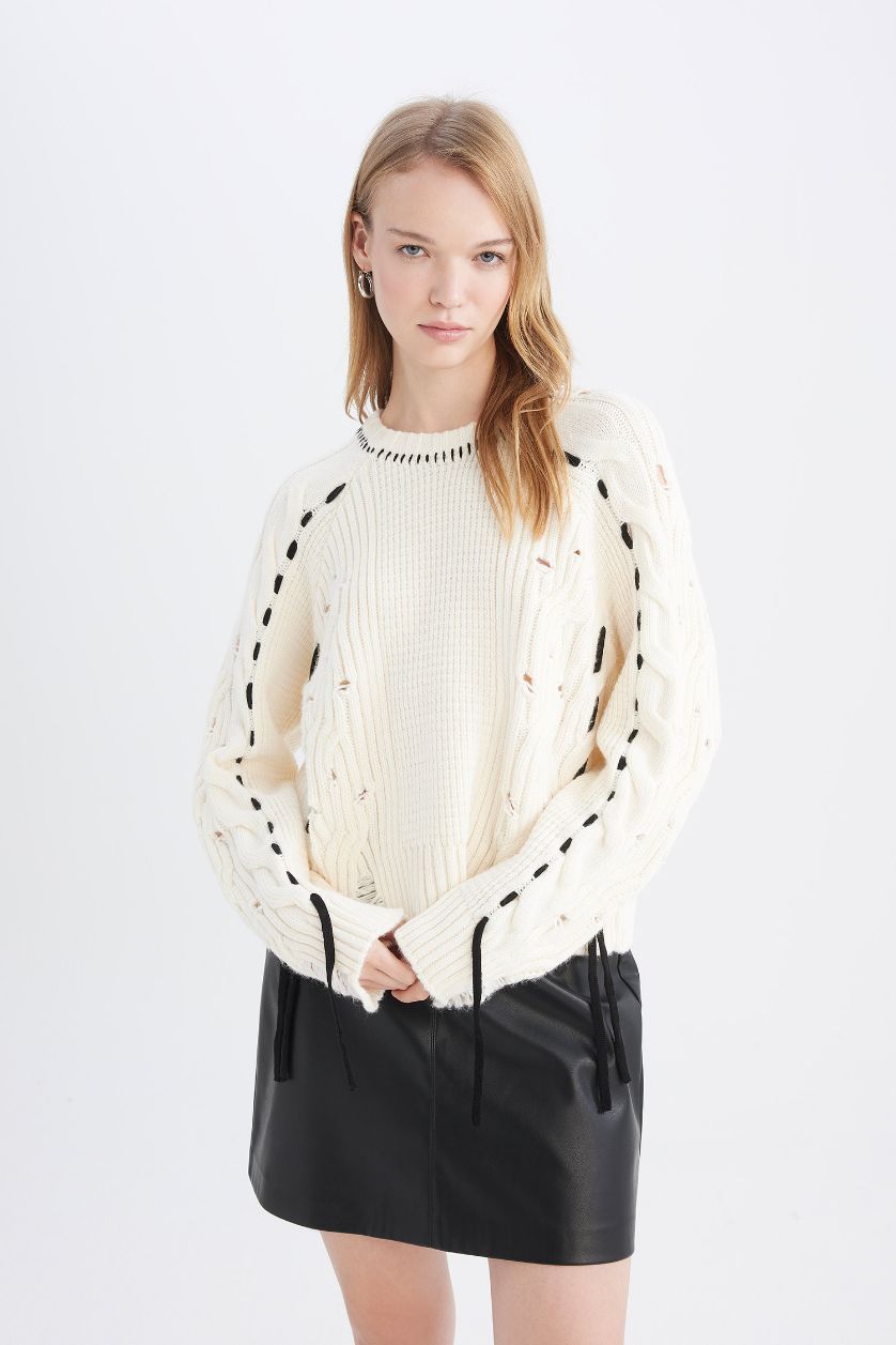 Kadın Ekru Oversize Geniş Kalıp Bisiklet Yaka Triko Kazak