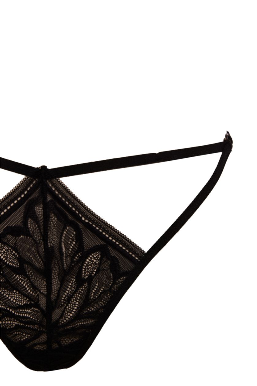 WOMAN Black Lace