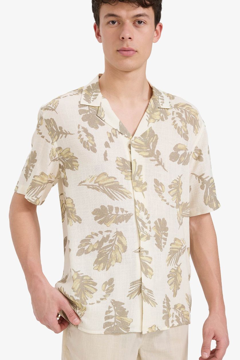 Erkek Ekru Regular Fit Polo Yaka Desenli Yazlık Kısa Kollu Gömlek