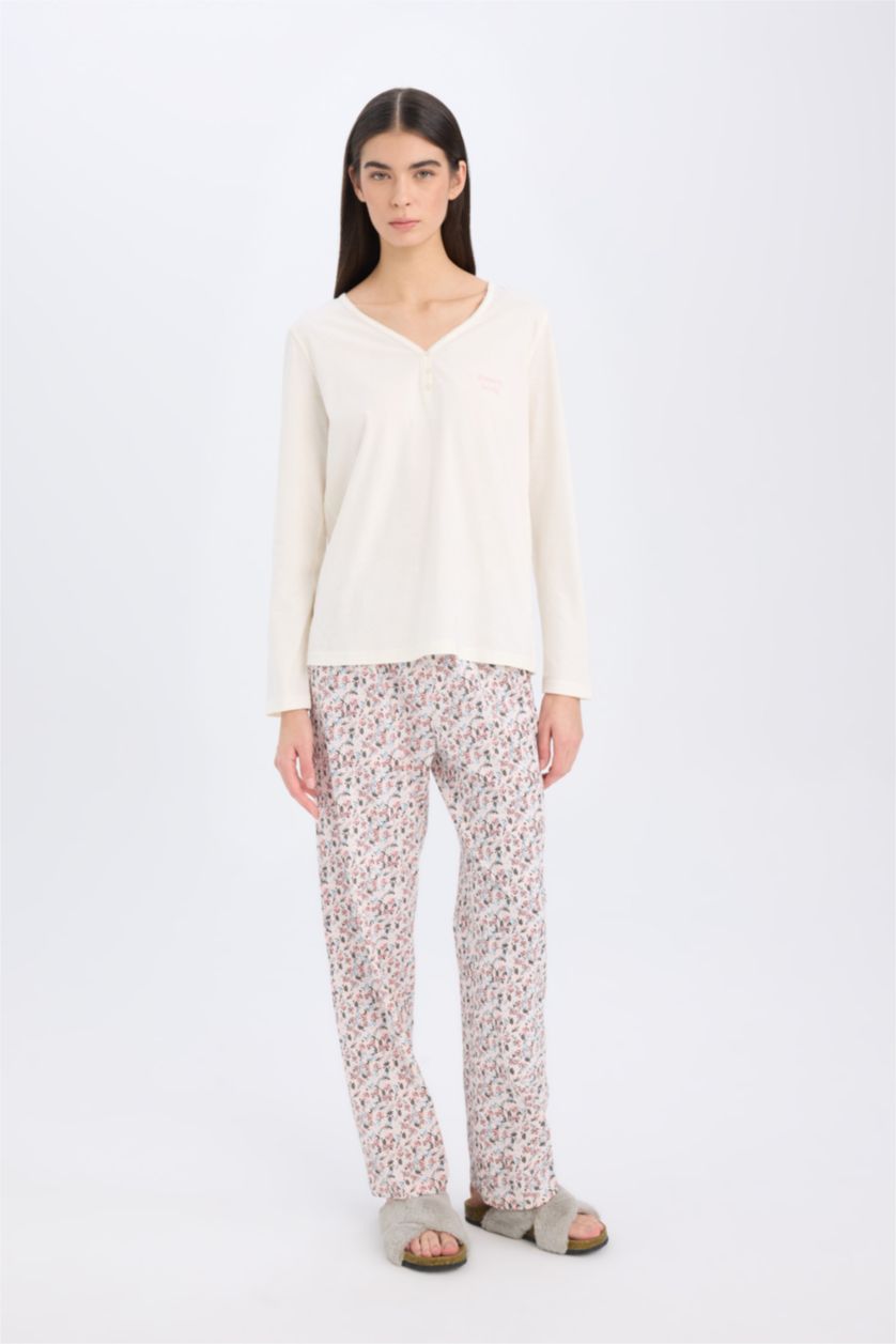 حريمي زهري فاتح طقم بيجاما محبوك قصة عادية كم طويل - قطعتين