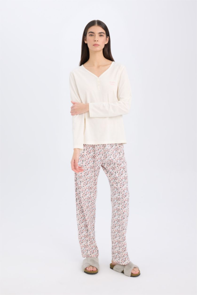 حريمي زهري فاتح طقم بيجاما محبوك قصة عادية كم طويل - قطعتين