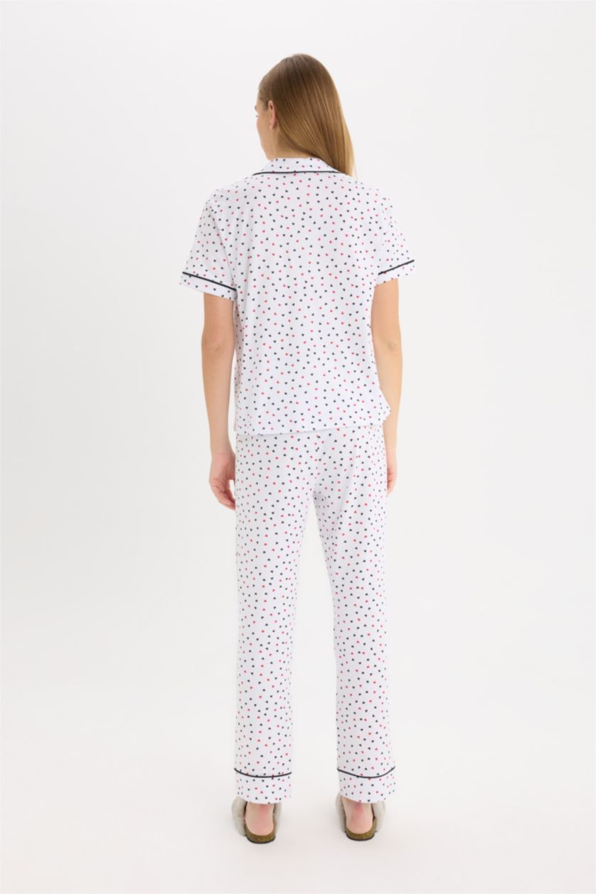 Kadın Ekru Pijama Takımı Kısa Kollu Düğmeli Üst Beli Lastikli Uzun Alt