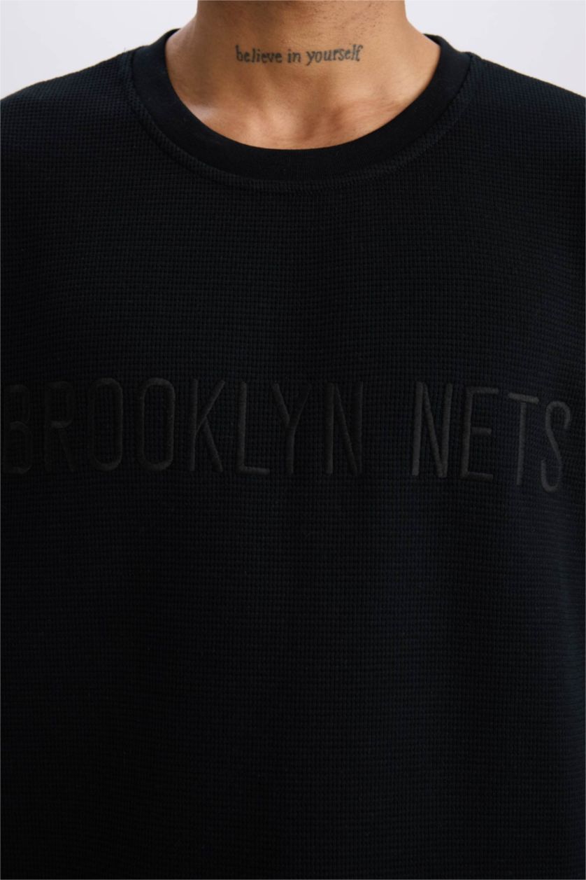 Erkek Siyah NBA Brooklyn Nets Oversize Geniş Kalıp Bisiklet Yaka Waffle Kısa Kollu Tişört