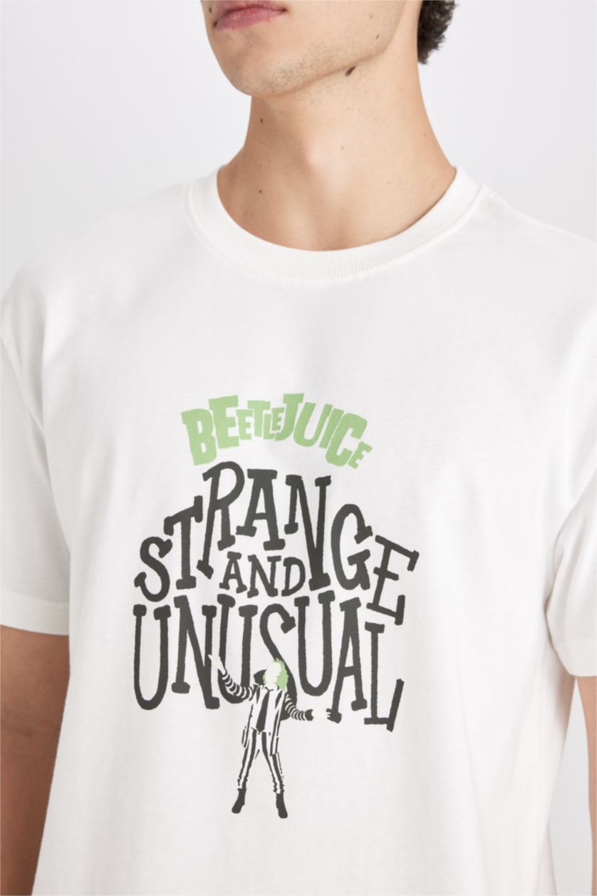 Erkek Ekru %100 Pamuk Beetlejuice (1988) Regular Fit Bisiklet Yaka Kısa Kollu Tişört