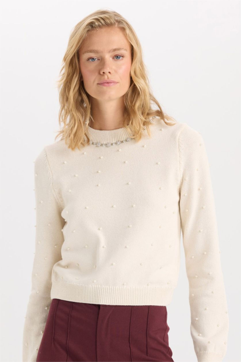 Woman Ecru Woman Regular Fit Stoned Pearl Knitted Pullover