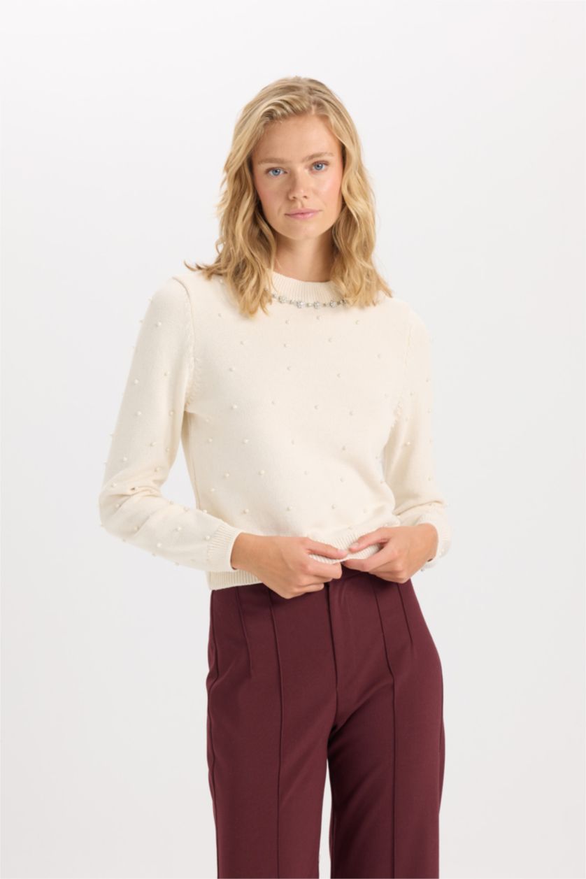 Woman Ecru Woman Regular Fit Stoned Pearl Knitted Pullover