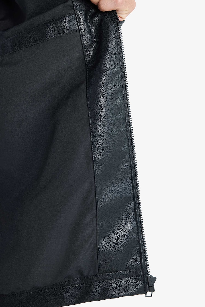 Man Black Waterproof Slim Fit Stand Collar Zip-Up Faux Leather Jacket