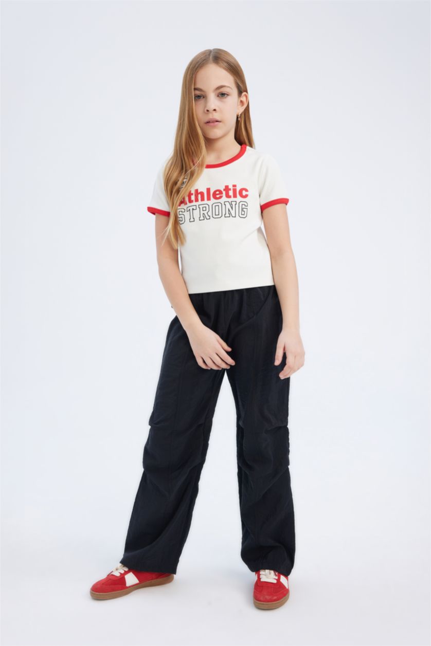 Kız Çocuk - Genç Kız Ekru Slim Fit Dar Kesim Bisiklet Yaka Baskılı Fitilli Kaşkorse Kısa Kollu Tişört Kız Çocuk