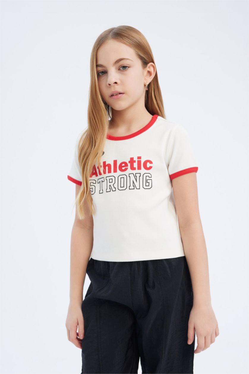 Kız Çocuk - Genç Kız Ekru Slim Fit Dar Kesim Bisiklet Yaka Baskılı Fitilli Kaşkorse Kısa Kollu Tişört Kız Çocuk