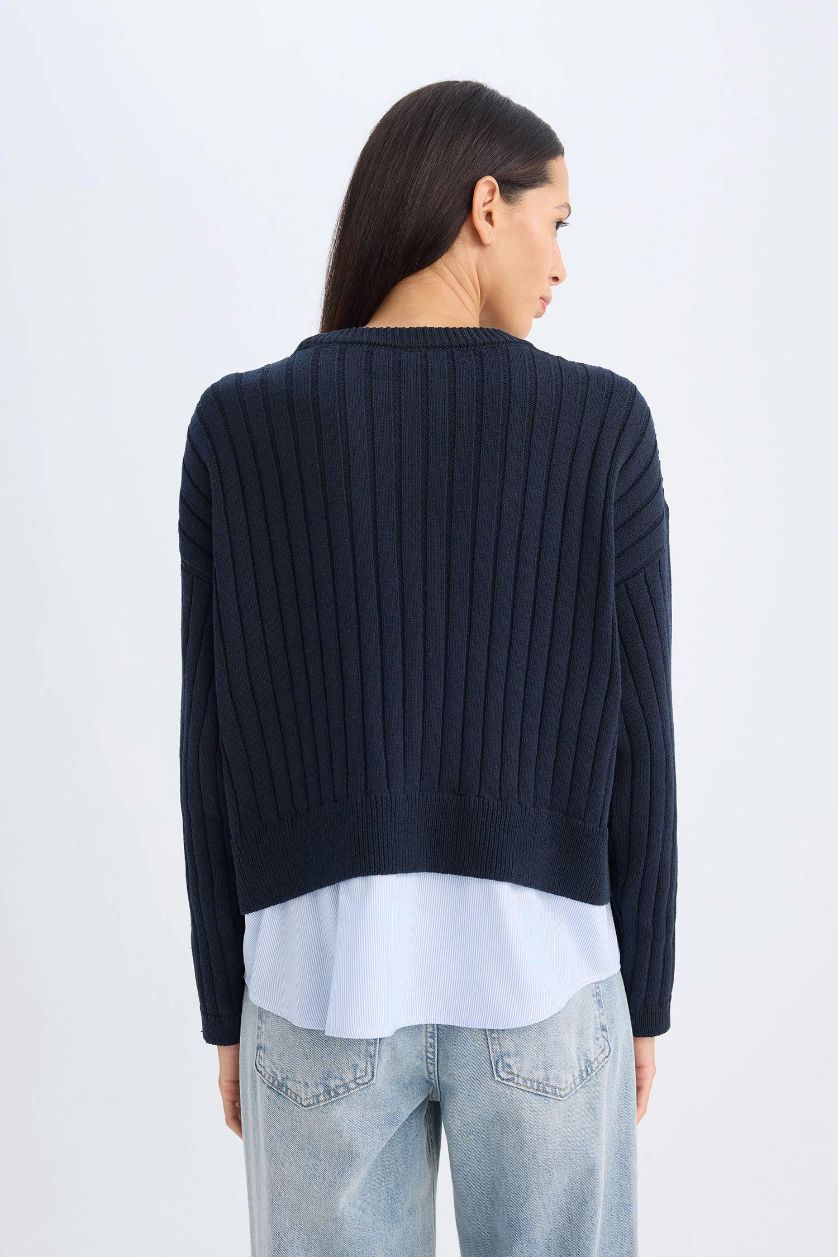 نساء كحلي بلوز صوف قصة مريحة بياخة مستديرة