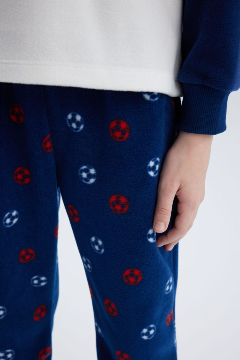 Boys & Teens White Boy Printed Top Elastic Bottom 2 Piece Pajama Set