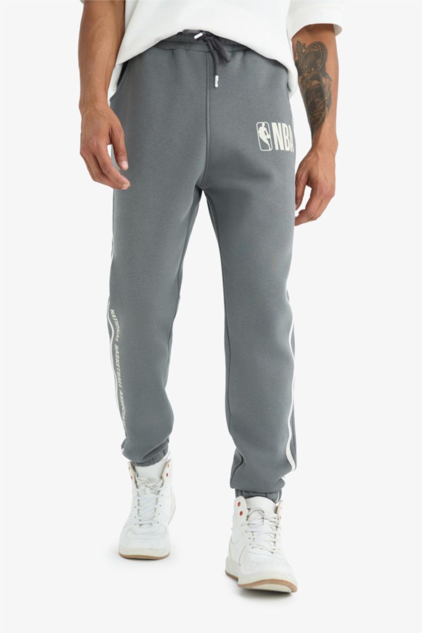 MAN Dark Grey DeFactoFit NBA Wordmark Standard Fit Pocket Thick Sports Joggers