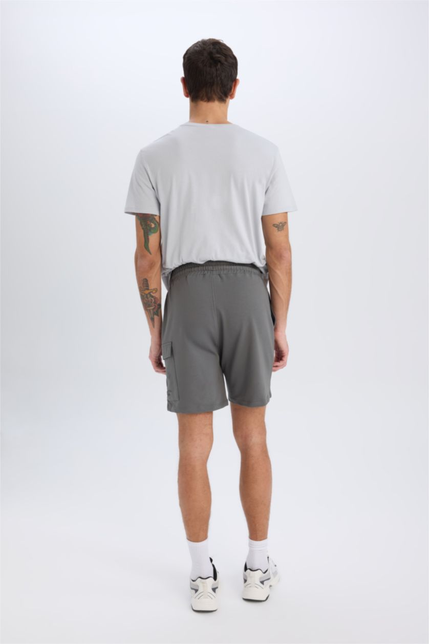 Erkek Koyu Gri NBA Brooklyn Nets Standart Fit Kısa Paça Şort