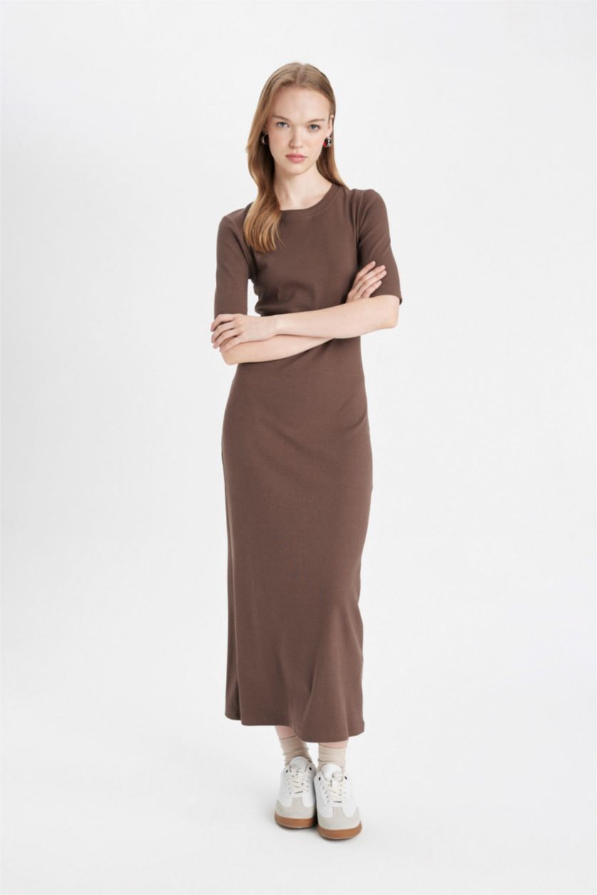 Woman Brown Bodycon Crew Neck Camisole Maxi Dress
