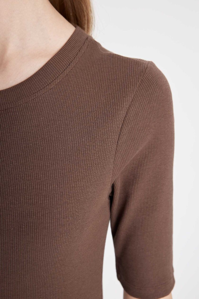 Woman Brown Bodycon Crew Neck Camisole Maxi Dress