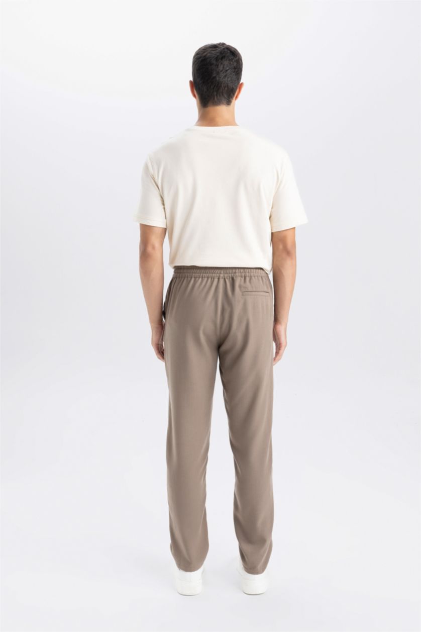 Erkek Açık Kahve Yazlık Jogger Pantolon Slim Fit Dar Kesim Beli Bağcıklı Cepli Düz Paça