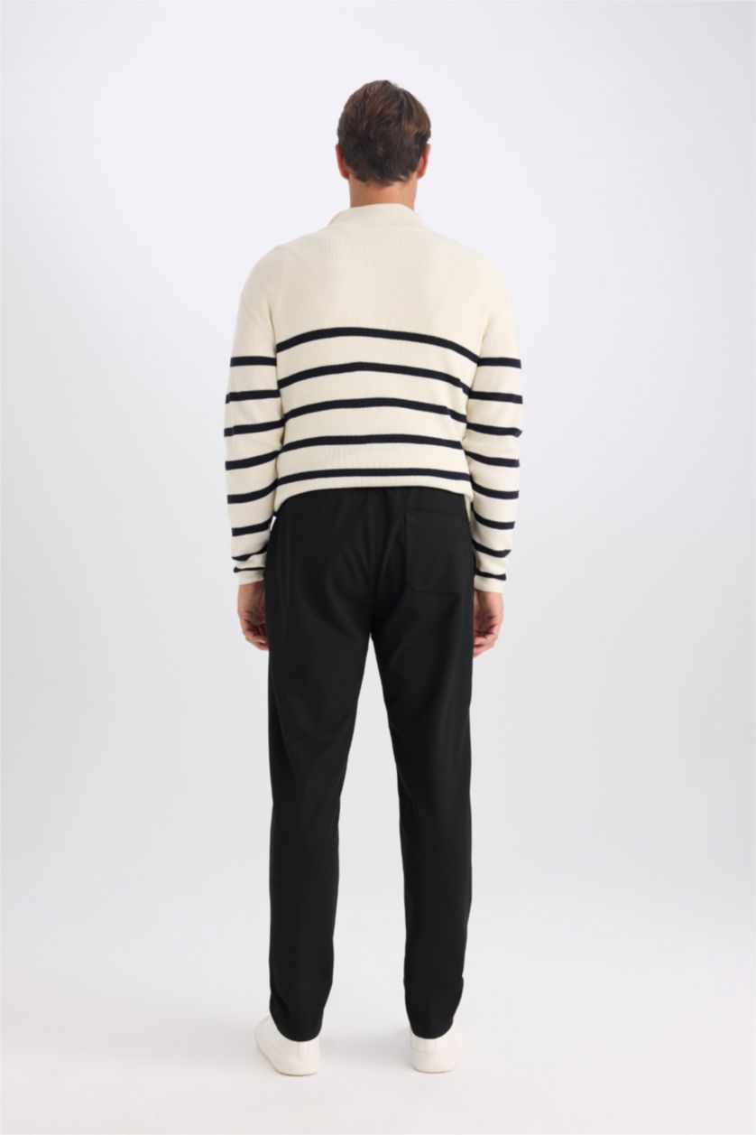 Erkek Siyah Jogger Basic Düz Paça Cepli Pantolon