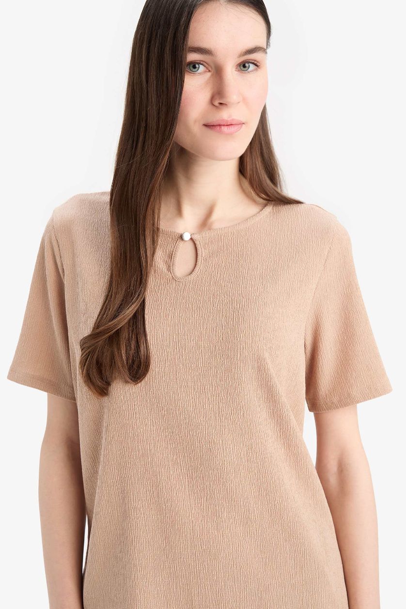 حريمي اللون الرملي تيشيرت نص كم قصة عادية برقبة مستديرة