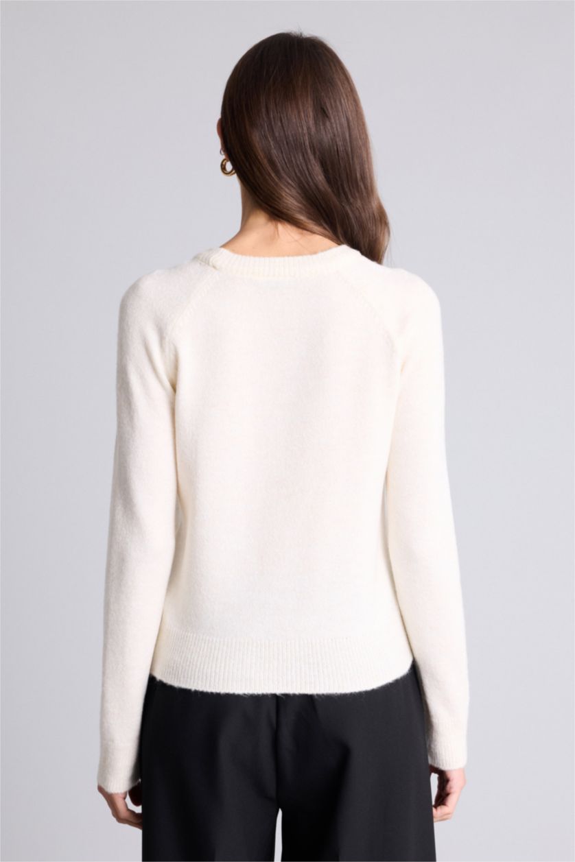 Kadın Ekru Regular Fıt Basıc Yumuşak Triko Kazak