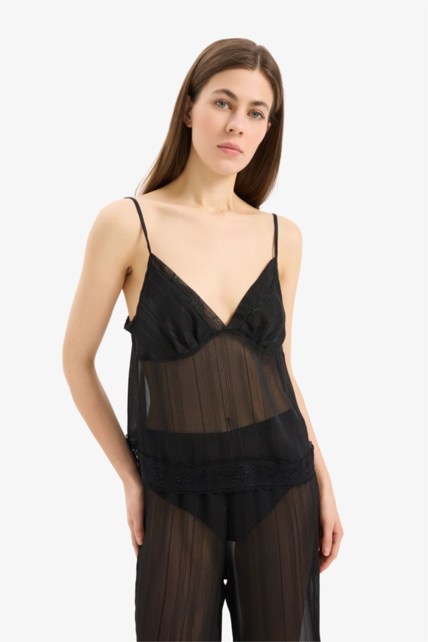 WOMAN Black Fall in Love Lace Top Bottom 2 Piece Tulle Pajama Set