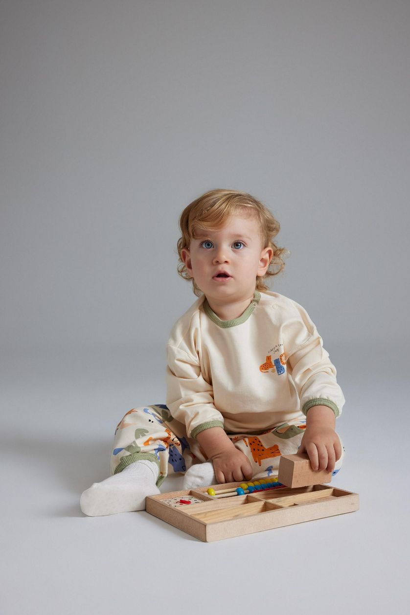 BÉBÉ GARÇON Beige Ensemble de sweatshirt et Jogging imprimés safari pour bébé garçon