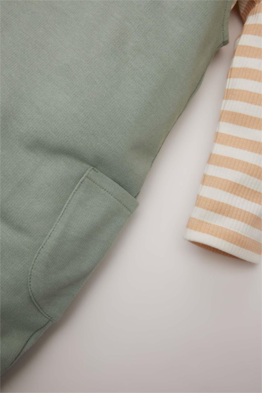 Erkek Bebek Açık Haki Erkek Bebek 2'li Takım Çizgili Uzun Kollu Tişört Baskılı Salopet Tulum