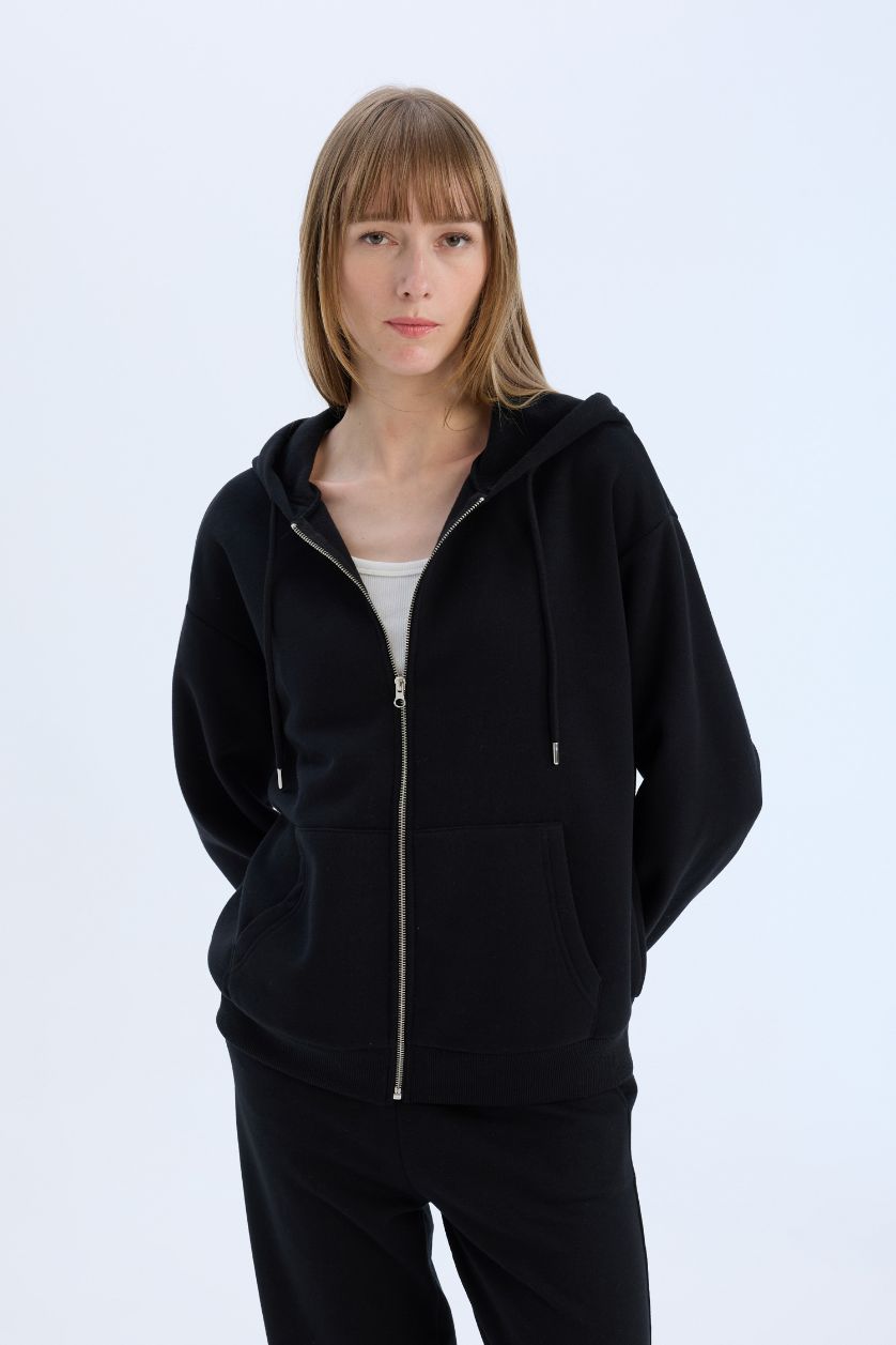Woman Black Back to School Relax Fit Hooded Thick Basic Sweatshirt