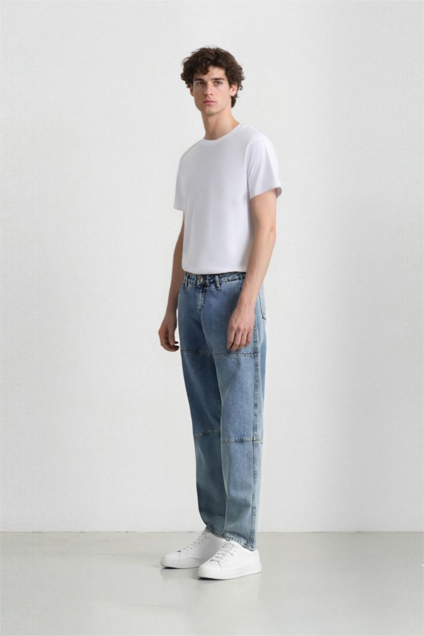 HOMME BLEU Clair Pantalon en Jean à Coupe décontractée et jambes larges