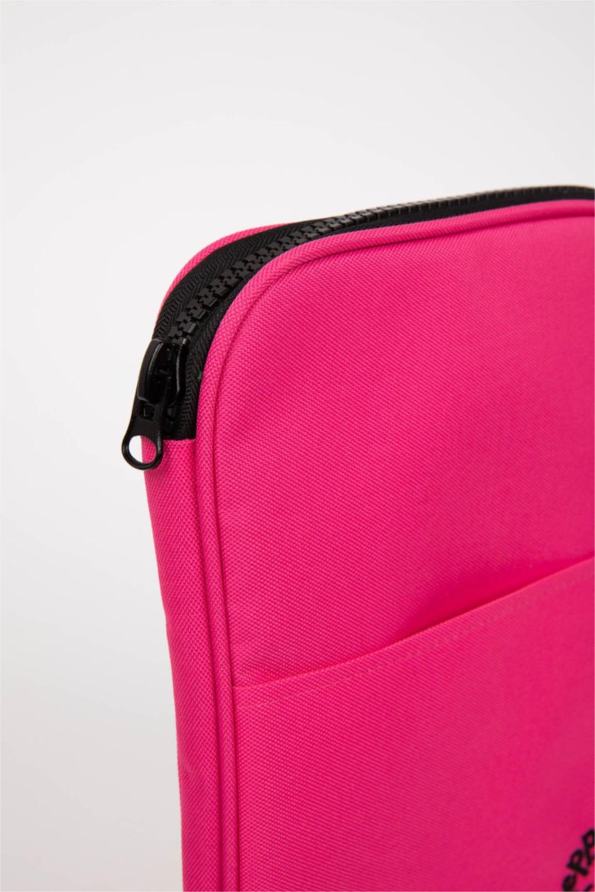 Kadın Pembe Tablet Çantası