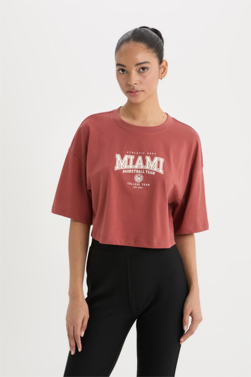 Woman Light Bordeaux Oversize Fit Short Sleeve T-Shirt