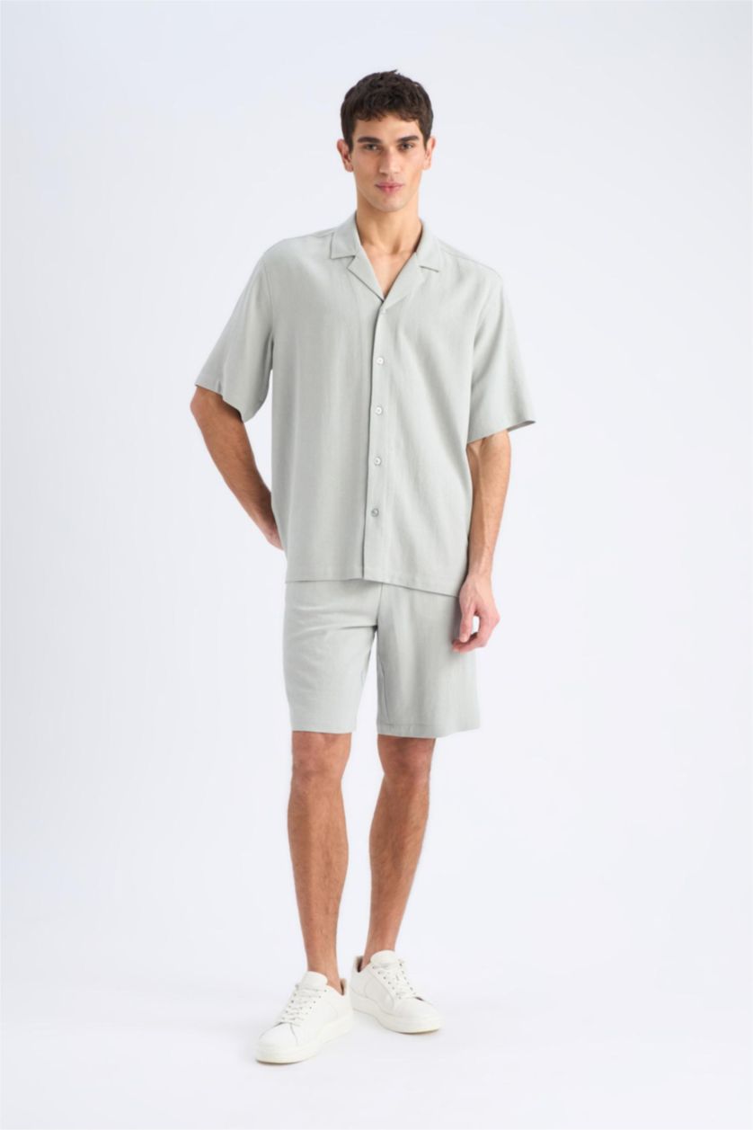 Man Light Khaki Relax Fit Summer Linen Blend Shorts