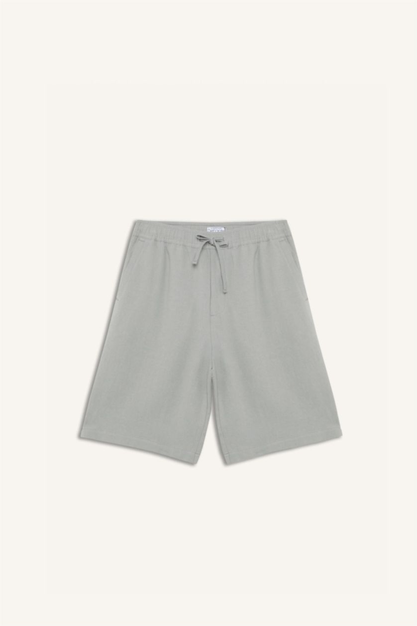 رجال كاكي فاتح شورت قصة مريحة من مزيج الكتان