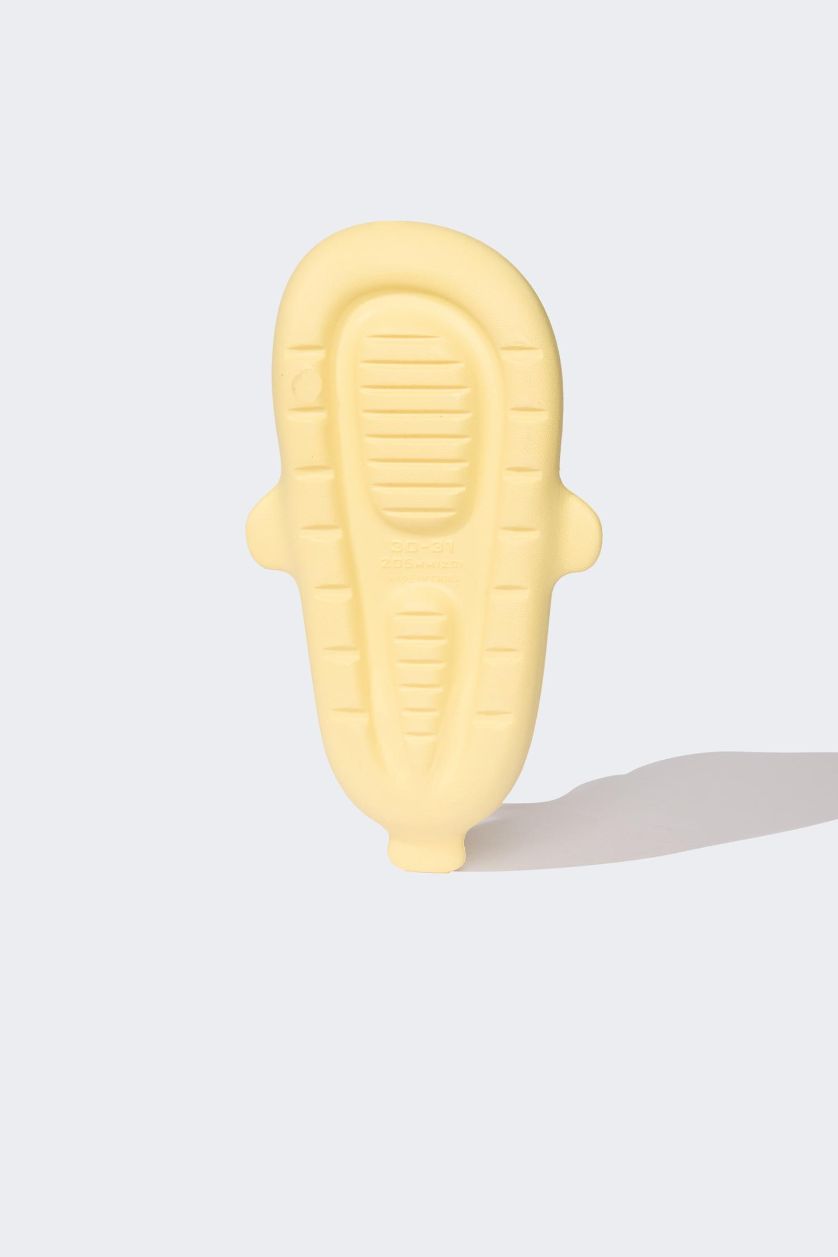 Girls & Teens Yellow Girl Flat Sole Eva Slippers