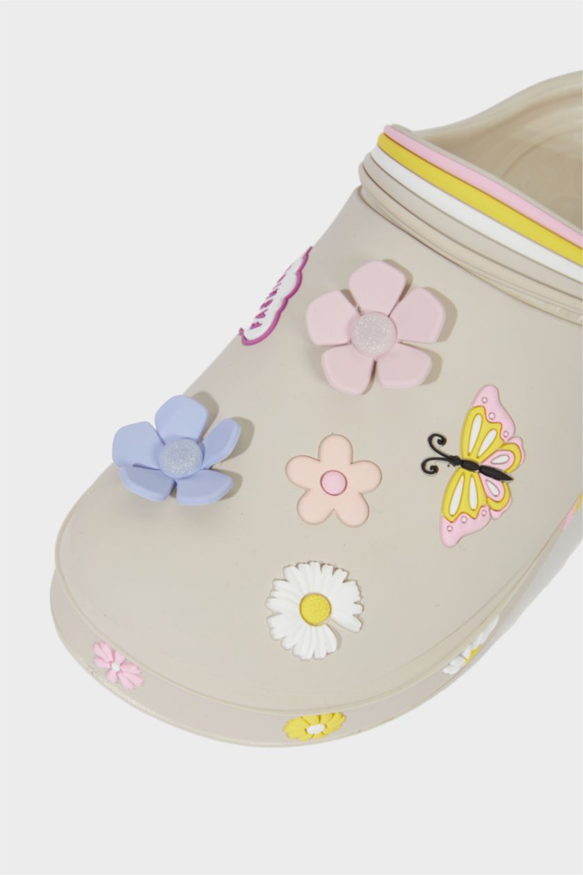 GIRLS & TEENS Beige Girl Flat Sole Eva Sandals