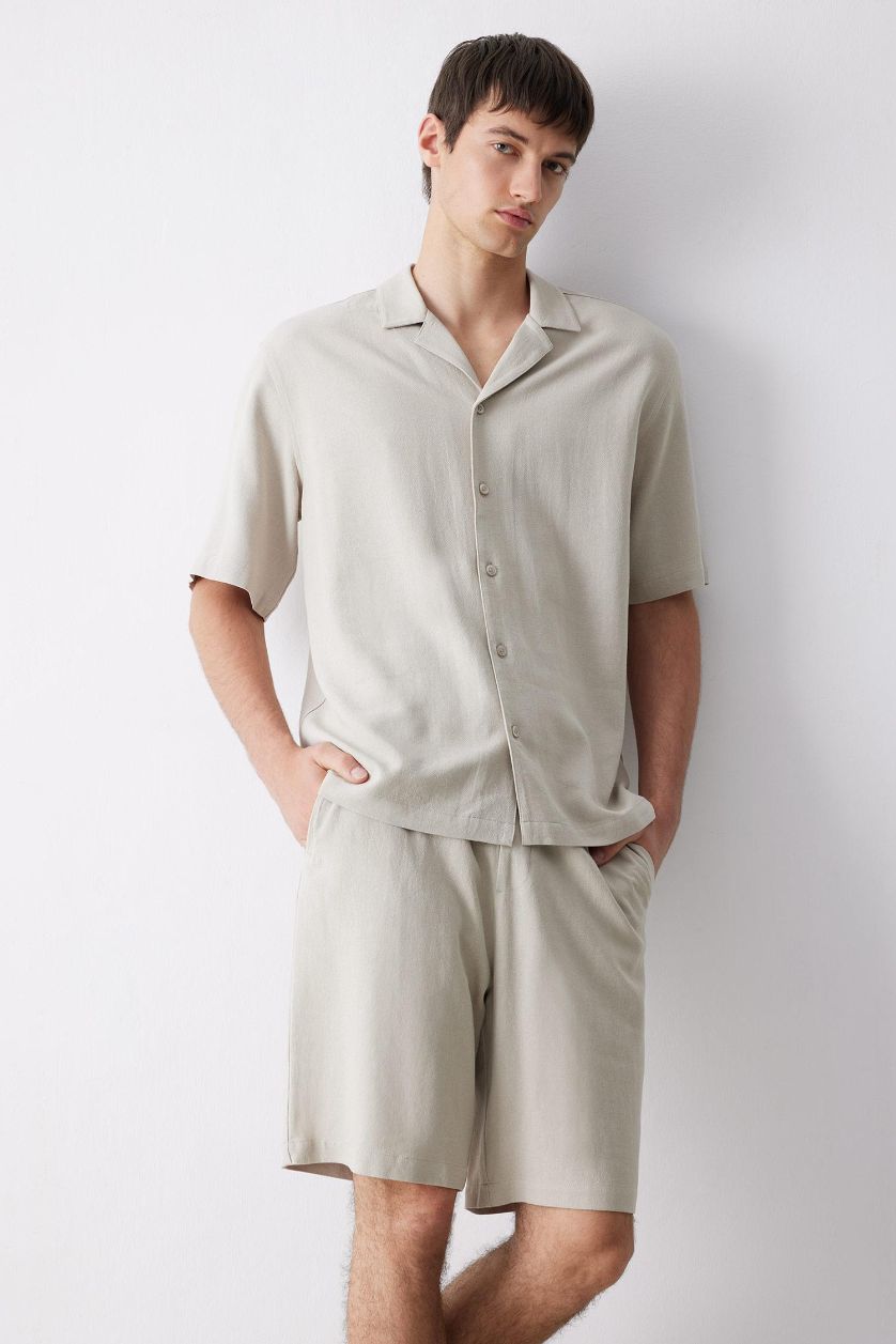 MAN NATURAL BEIGE Relax Fit Resort Neck Cotton Short Sleeve Shirt